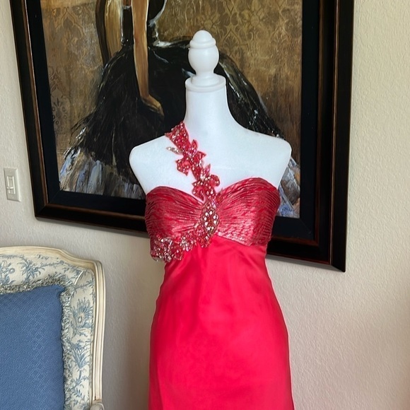 Faviana Couture Fuchsia Beaded Dress Sz 2 - Picture 1 of 10